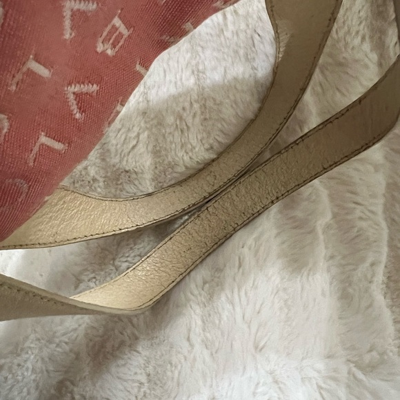 Bvlgari Pink Canvas w/ Cream Leather Handles - Picture 13 of 15